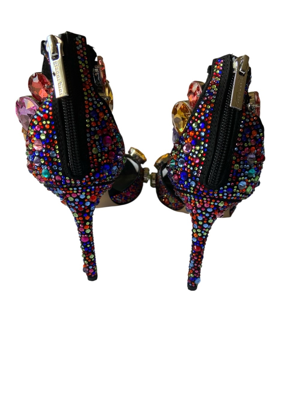 Gianni Bini Oaklynn Rainbow Rhinestone Suede Heels Size 8 NWOB - Picture 7 of 8